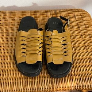 Women’s Tan Sandals with Straps